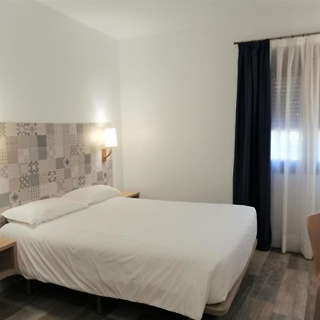 Hostal Restaurante Villa De Brihuega Exteriér fotografie