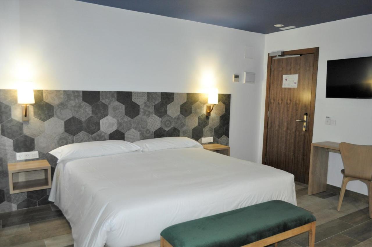 Hostal Restaurante Villa De Brihuega Exteriér fotografie